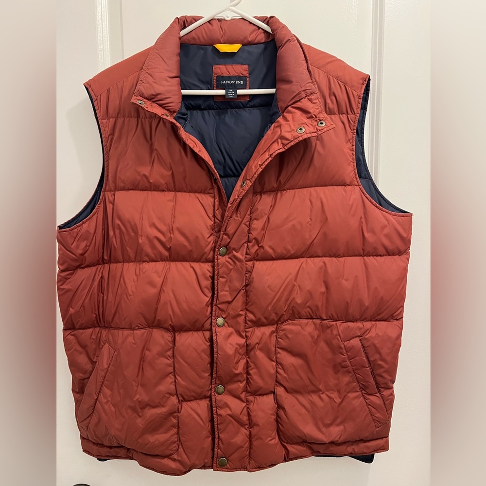 Lands End, men’s puffer vest, XL, burnt orange
